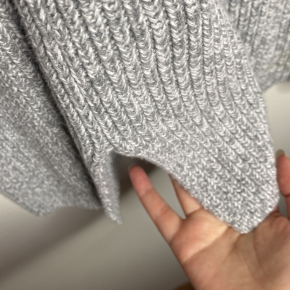 J Crew Factory Textured cotton V-neck pullover sweater in light grey size XXS - Picture 9 of 12